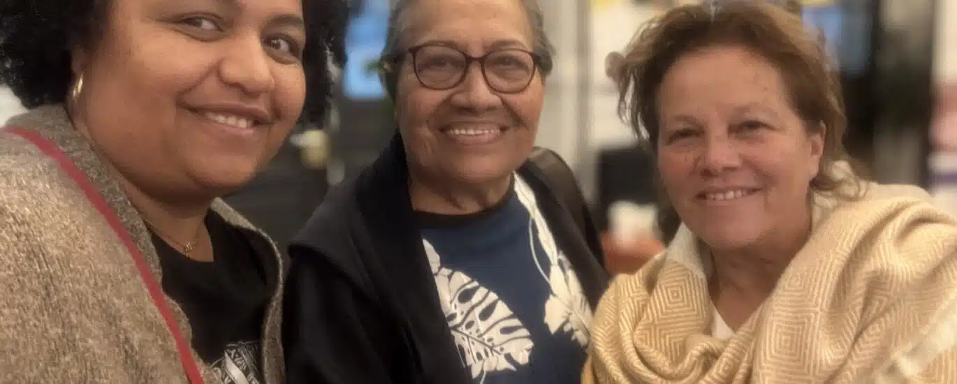 Martine Nourry (à gauche) avec Sarah Vaki et Reine-Claude Gonthier. © Martine Nourry