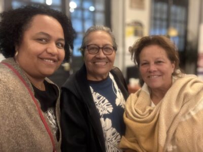 Martine Nourry (à gauche) avec Sarah Vaki et Reine-Claude Gonthier. © Martine Nourry