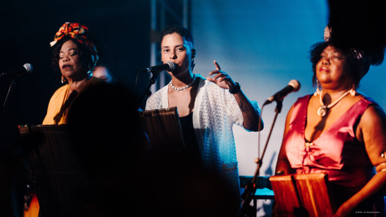 De Fanm Foular au maloya sans frontière avec Solah et Eat my Butterfly