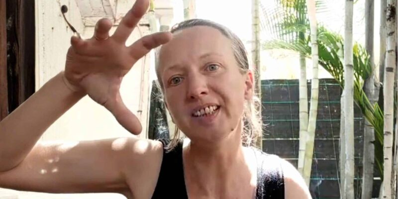 Les ados ont l'esprit critique et si on parlait d'embrigadement sectaire de RoxaneMontaigu Gempi