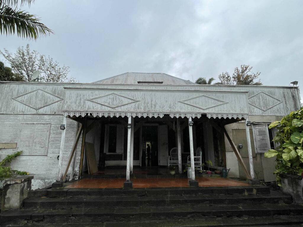 Domaine Mahé Gruchet, case d'Octave