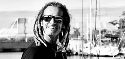 Maxime Boursier sur les quais du Port Ouest de la Réunion.