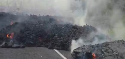 Volcan éruption février-mars 2026, la lave traverse la RN2