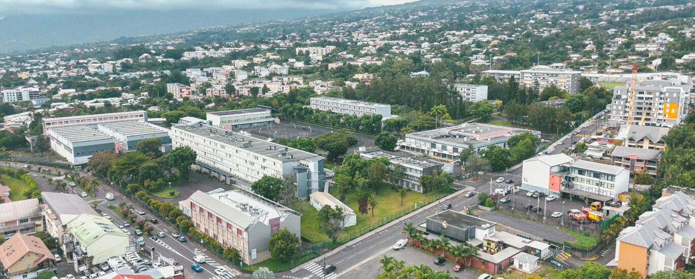 Les locaux du CIO du Tampon. Vue drone.