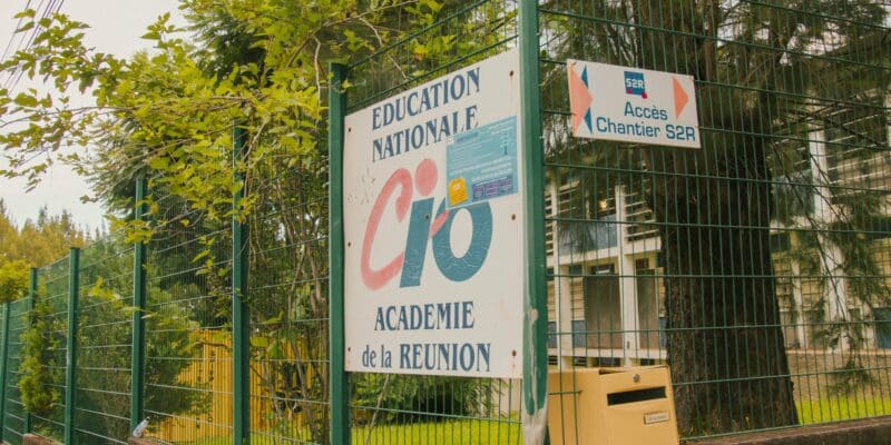 Entrée du CIO du Tampon.