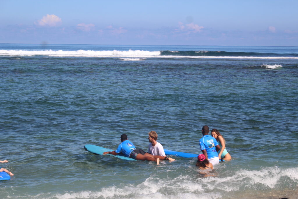 Les premiers pas dans l'eau !