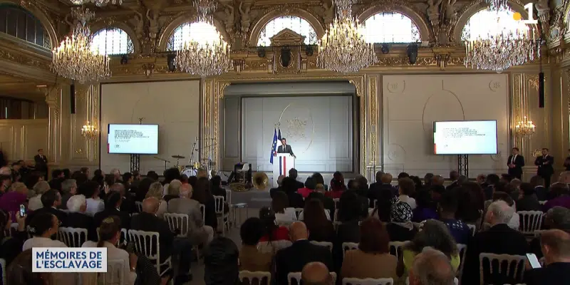 Emmanuel Macron esclavage