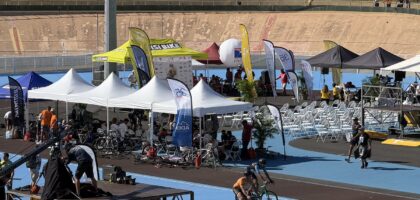 tour cycliste de La Réunion au vélodrome Gabriel Chéfiare de Saint-Denis