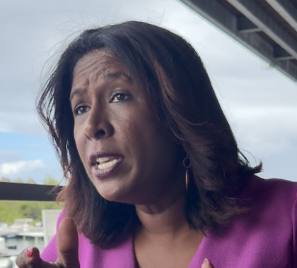 Céline Sitouze maire de Sainte-Marie
