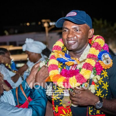 Sacré champion du monde de lancer du javelot lors des World Masters Athletics en Corée du Sud, Soultoini Ali est arrivé samedi 29 août à Mayotte