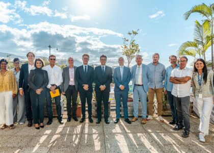 La Région Réunion et l'Inserm ont signé ce mercredi 9 septembre un Contrat d'Objectifs, de Moyens et de Performance pour renforcer la recherche en santé à La Réunion.